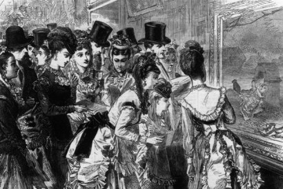 The crowds are less oppressive in small galleries