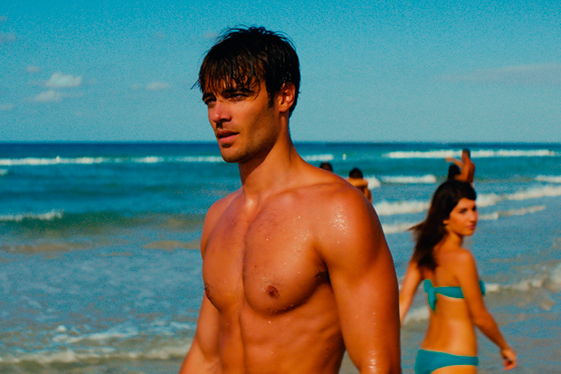 A hunk of the highest order: Giulio Berruti as Raf