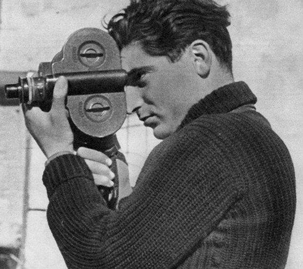 Robert Capa in Picture Post, featuring his Spanish civil war photo-journalism, December 1938
