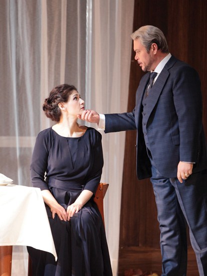 Anja Harteros (Leonora) and Vitalij Kowaljow (Marchese di Calatrava) in‘La forza del destino’