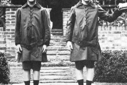Peter and Ian Fleming as boys at Joyce Grove (Peter is on the left)