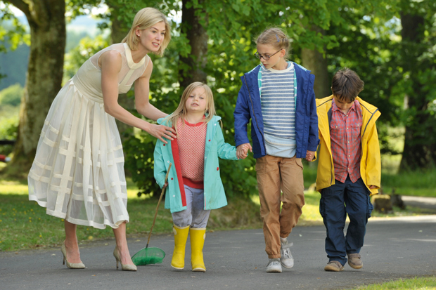 Rosamund Pike and family (L-R) Harriet Turnbull, Emilia Jones and Bobby Smalldridge