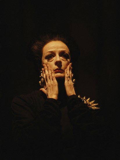 Maggie Smith as Jocasta in Jean Cocteau’s ‘The Infernal Machine’, Lyric Theatre, Hammersmith, 1986