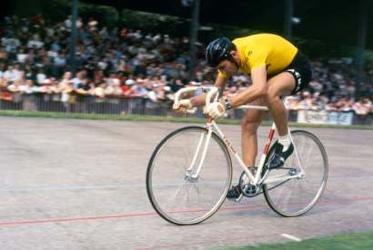 Two wheels good: Belgian racing cyclist Eddy Merckx on the track, 1970