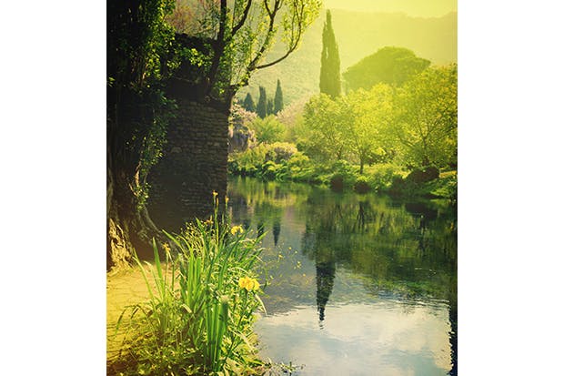 Ruins and romance (Monty Don not included)