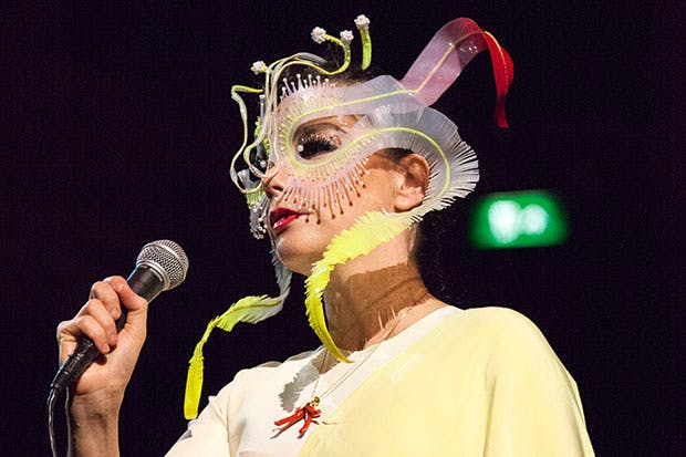 Performance as therapy on a grand scale: Björk pours her broken heart out at the Albert Hall