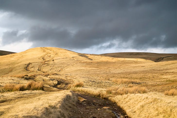 A storm brewing over Hill Hill Hill
