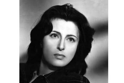 Anna Magnani: Fellini describes her circling the Pantheon, laden with bags, feeding stray cats