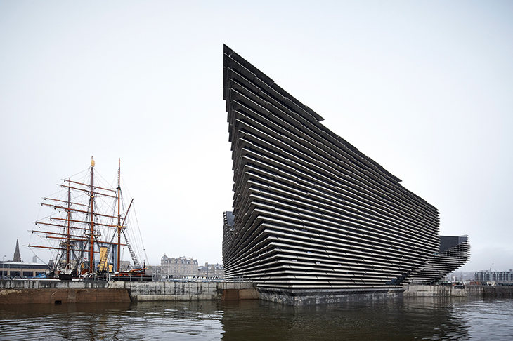Like a multistorey car park on the run, Kengo Kuma’s V&A Dundee sits alongside R.F. Scott’s polar expedition vessel, RRS Discovery