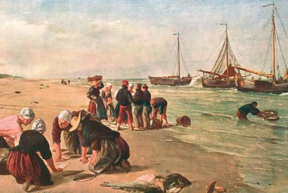 The catch from the Dogger Bank is landed on the beach at Schevingen from Dutch fishing vessels — or ‘doggers’