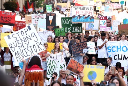 School children gather in Sydney last November to demand the government takes action on climate change [MARK METCALFE/GETTY IMAGES]