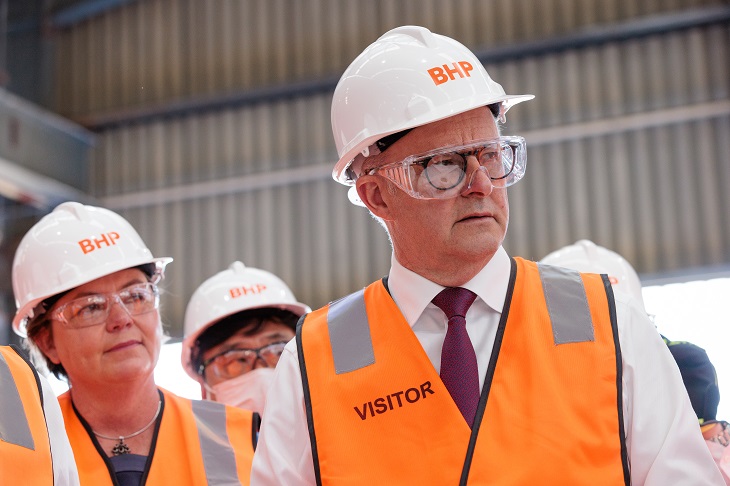 Pilbara strike exposes union