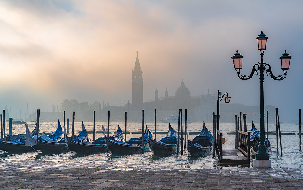Honeymoon From Hell Venetian Vespers By John Banville Reviewed The honeymoon-from-hell-venetian-vespers-by-john-banville-reviewed-the