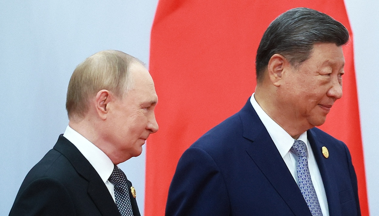 Modi se zbližuje s Kitajsko in Rusijo zaradi ohlajenih odnosov z ZDA