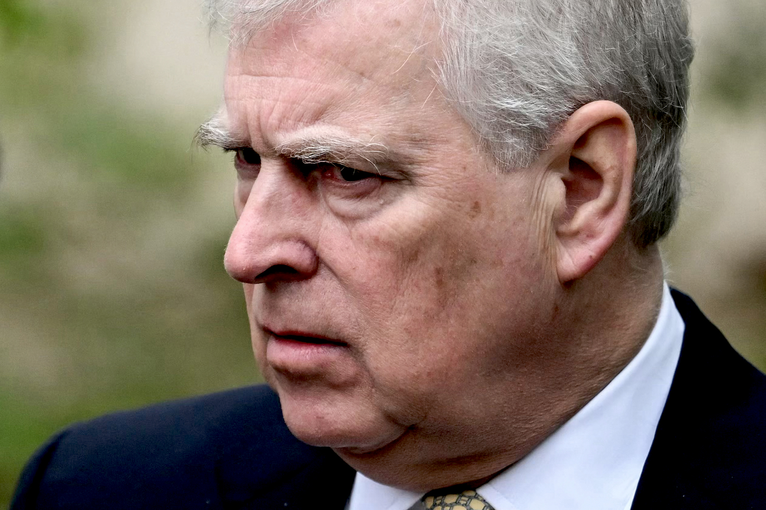 Palace ‘terrified’ Andrew could have shared secrets of defence deals ...