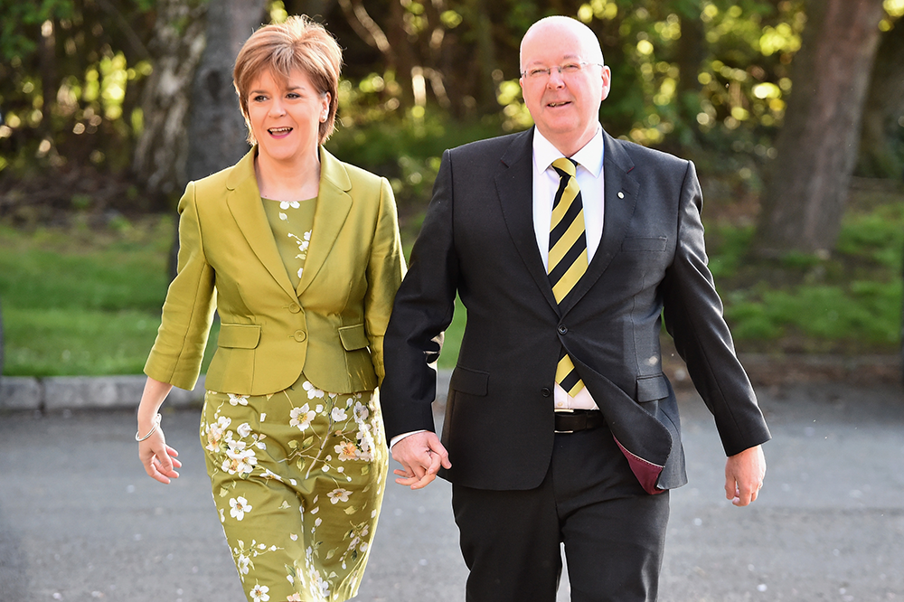 When did Sturgeon first notice her husband’s kleptomania?