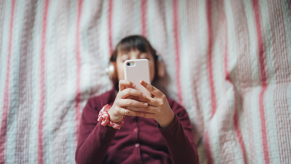 Labour is secretly desperate to keep children on social media