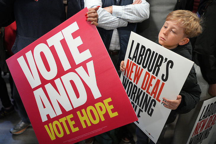 The strange divide at Labour's Makerfield HQ