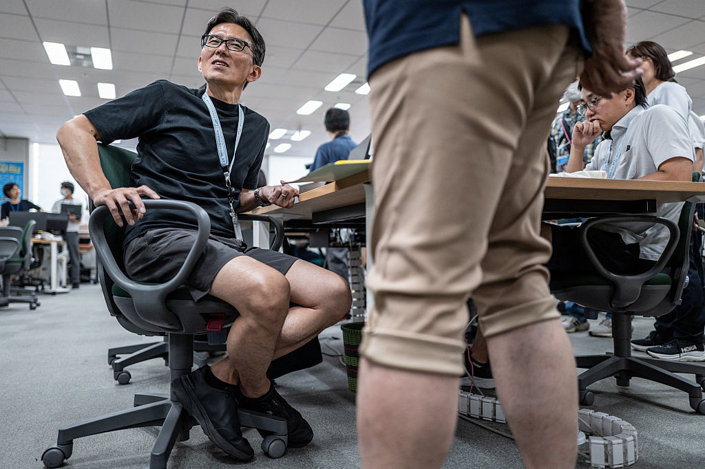 The office politics behind Tokyo’s hairy leg panic | The Spectator Australia
