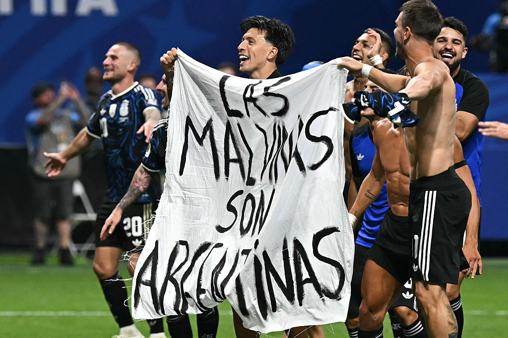 Revoke the visas of these Argentinians